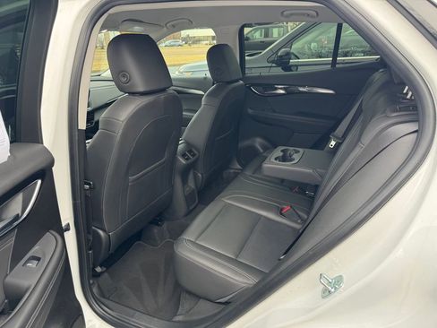 Used 2024 Buick Envision Preferred image 29