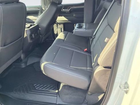 Used 2025 Chevrolet Silverado 1500 LT w/ Z71 Off-Road Package AWD/4WD image 14