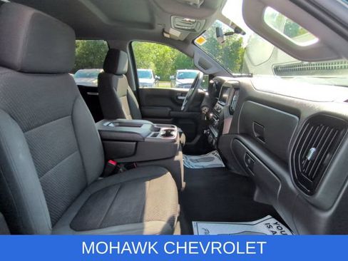 Used 2020 Chevrolet Silverado 1500 Custom Trail Boss w/ Custom Convenience Package AWD/4WD image 27