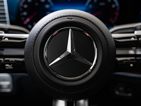 New 2026 Mercedes-Benz GLS 450 4MATIC image 34