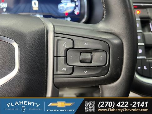 Used 2023 GMC Yukon XL SLT AWD/4WD image 27