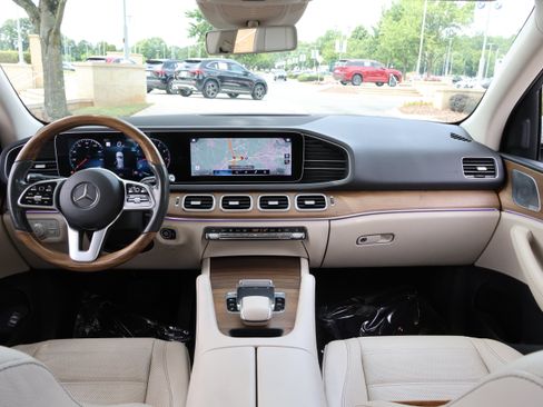 Used 2020 Mercedes-Benz GLE 350 4MATIC image 17