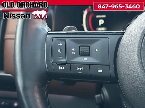 Used 2023 Nissan Pathfinder Platinum image 19