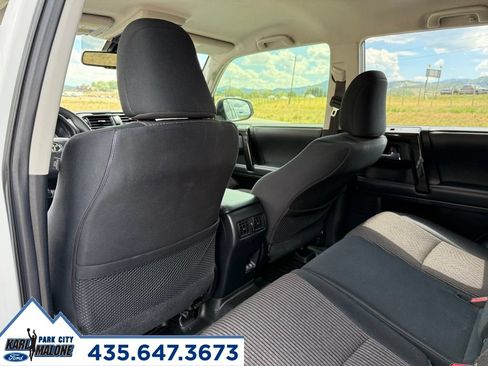Used 2020 Toyota 4Runner TRD Off-Road AWD/4WD image 29