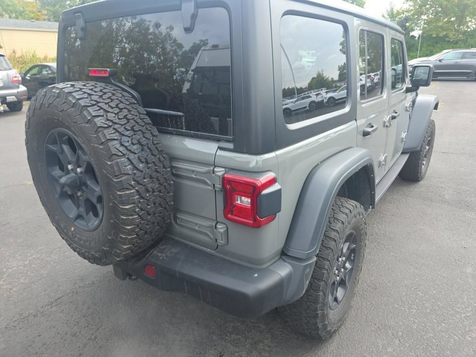 Used 2023 Jeep Wrangler Unlimited Rubicon 4xe AWD/4WD image 13