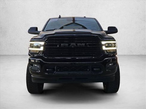 Used 2019 RAM 2500 Laramie AWD/4WD image 2