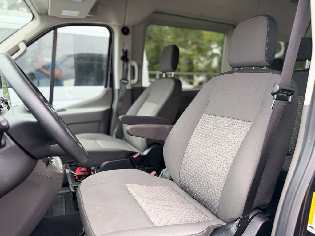 Used 2021 Ford Transit 350 XLT RWD image 16