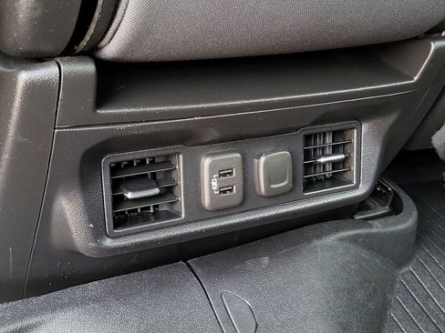 Certified 2022 Chevrolet Silverado 1500 RST AWD/4WD image 20