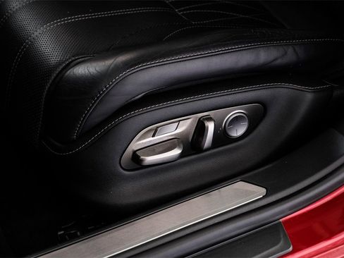 Used 2018 Lexus LS 500 image 33