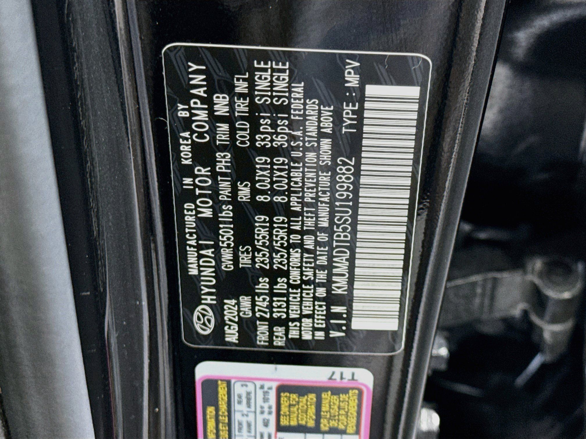 Used 2025 Genesis GV70 2.5T AWD/4WD image 12