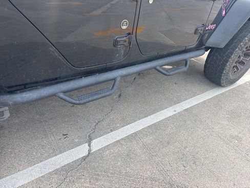 Used 2020 Jeep Gladiator Sport w/ Quick Order Package 24S image 22