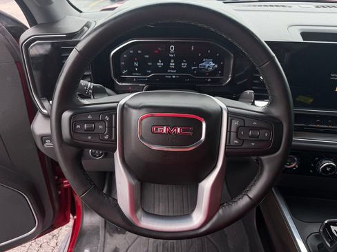 Used 2023 GMC Sierra 1500 SLT AWD/4WD image 29