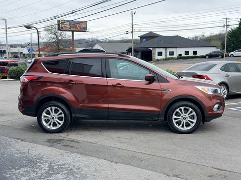Used 2018 Ford Escape SE AWD/4WD image 7