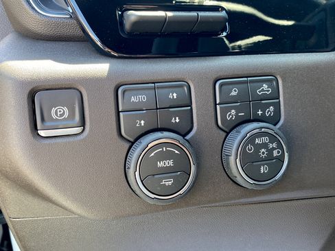 New 2026 Chevrolet Silverado 1500 LTZ AWD/4WD image 25