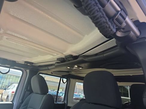 Used 2020 Jeep Wrangler Unlimited Sport AWD/4WD image 15