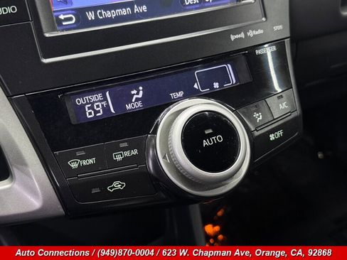 Used 2014 Toyota Prius V Five FWD image 16