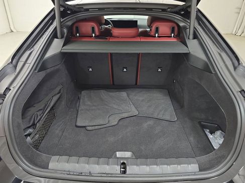 Certified 2024 BMW i4 eDrive35 w/ M Sport Package RWD image 27
