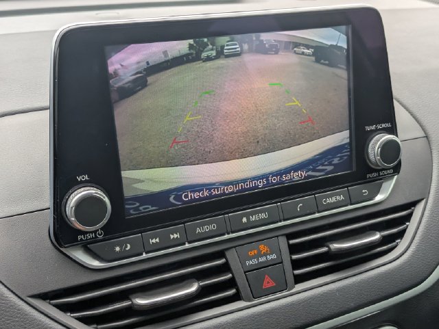 Used 2025 Nissan Altima 2.5 S FWD image 21