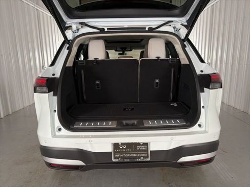 Certified 2026 INFINITI QX60 Luxe w/ Cargo Package image 36