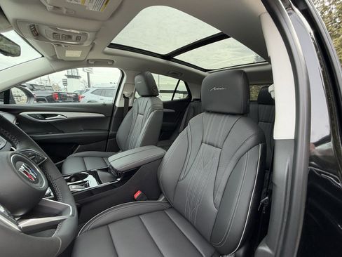 New 2026 Buick Envision Avenir image 10