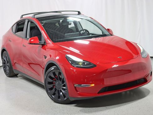 Used 2021 Tesla Model Y Performance AWD/4WD image 7