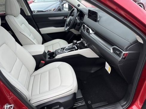 New 2025 MAZDA CX-5 AWD 2.5 S w/ Premium Plus Pkg image 29