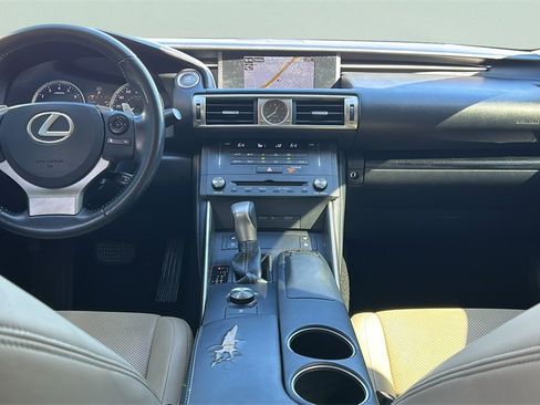 Used 2015 Lexus IS 250 image 15