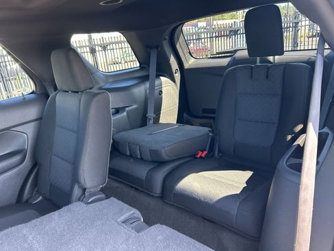 Used 2014 Ford Explorer XLT w/ Equipment Group 201A AWD/4WD image 36