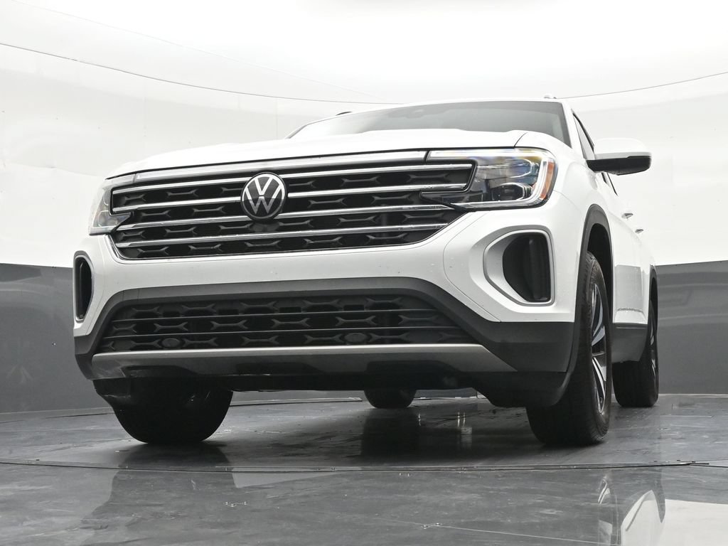 Used 2026 Volkswagen Atlas SE FWD image 30