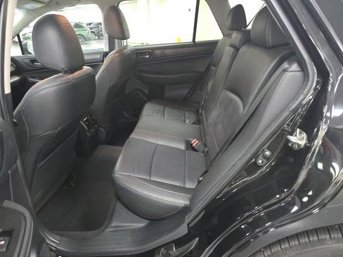Used 2015 Subaru Outback 2.5i Limited AWD/4WD image 13