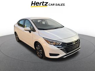 Used 2025 Nissan Versa SV video 1