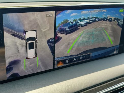 New 2025 Nissan Armada PRO-4X image 33