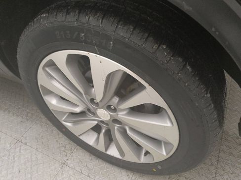 Used 2018 Buick Encore Preferred image 31