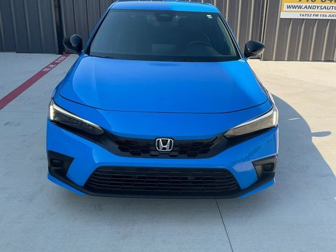 Used 2024 Honda Civic Sport image 4