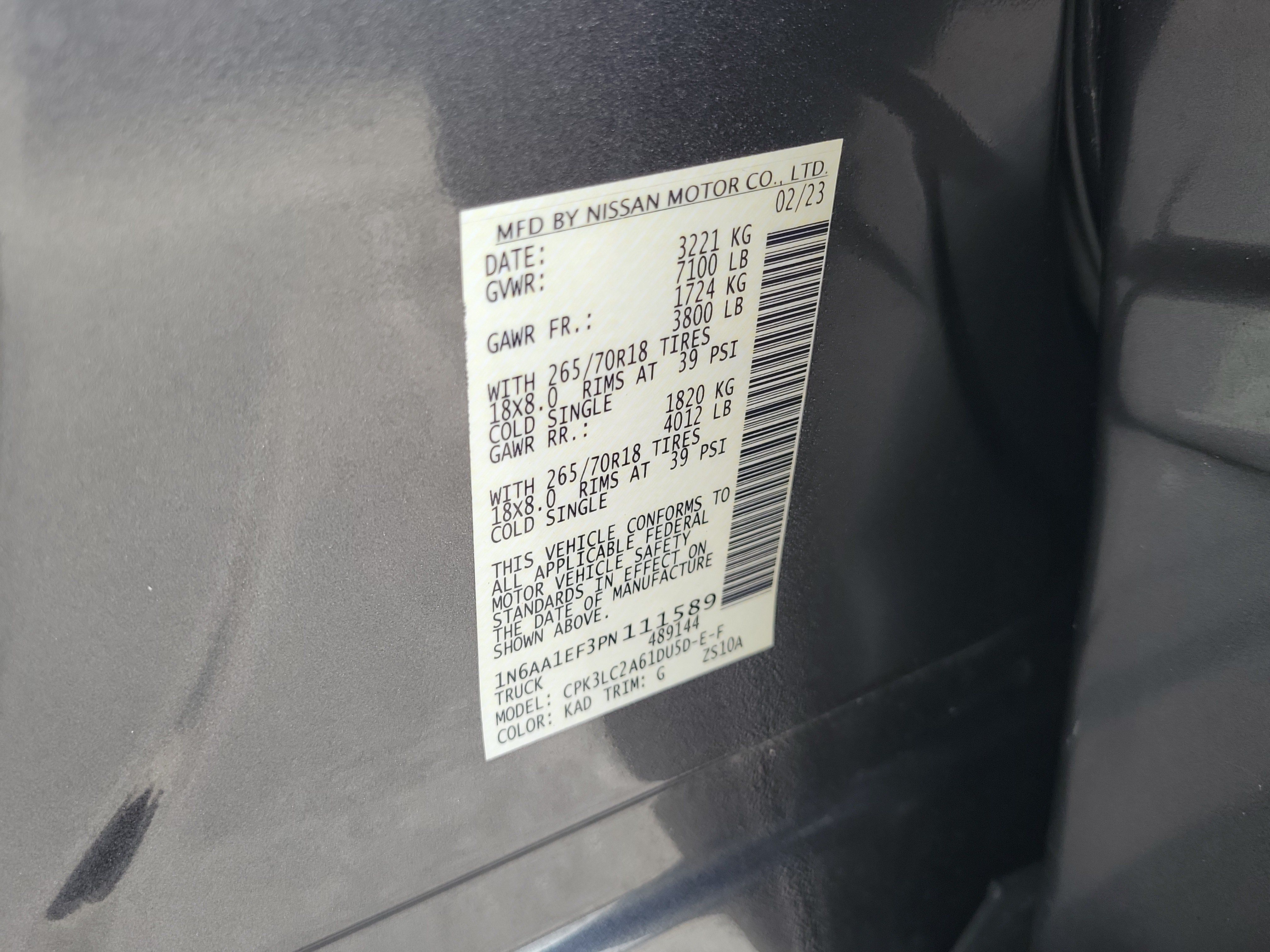 Used 2023 Nissan Titan SV w/ SV Convenience Package RWD image 30