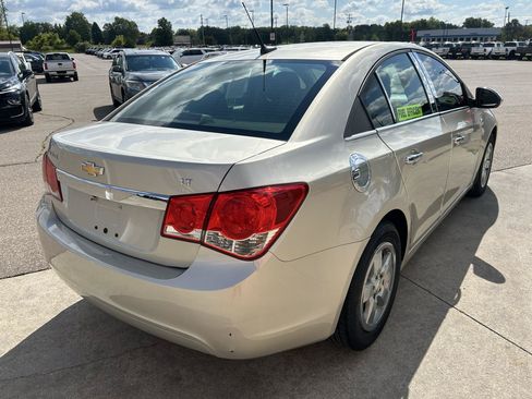 Used 2014 Chevrolet Cruze LT FWD image 5