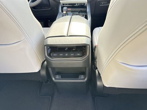 New 2026 Lexus TX 350 FWD image 18