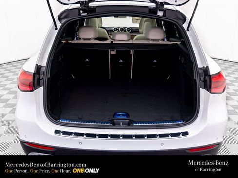 New 2026 Mercedes-Benz GLC 300 4MATIC image 32