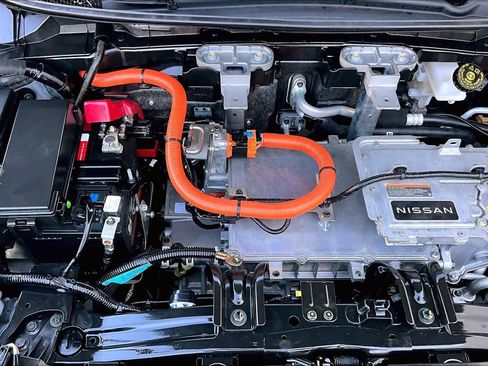 Used 2023 Nissan Ariya FWD image 31