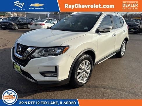 Used 2017 Nissan Rogue SV AWD/4WD image 1