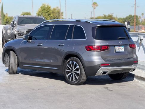 Used 2021 Mercedes-Benz GLB 250 image 3