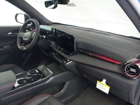 New 2027 Chevrolet Equinox RS w/ Safety and Technology Package AWD/4WD image 29