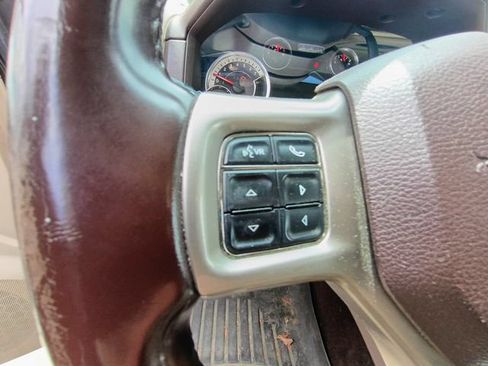 Used 2013 RAM 1500 Laramie w/ Convenience Group AWD/4WD image 21