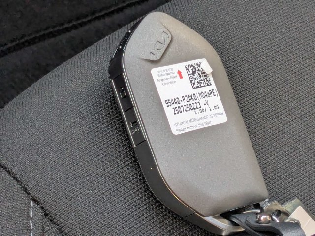 Used 2026 Kia Sorento LX FWD image 27