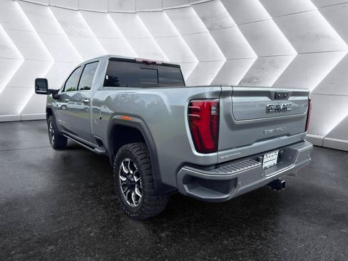 Used 2024 GMC Sierra 2500 Denali Ultimate w/ Max Trailering Package AWD/4WD image 5