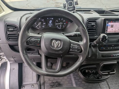 Used 2022 RAM ProMaster 2500 image 16