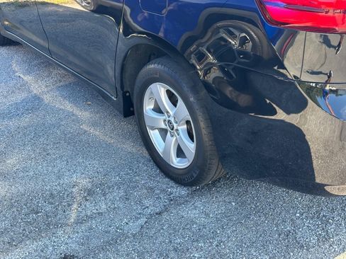 Used 2020 Toyota Sienna L FWD image 20