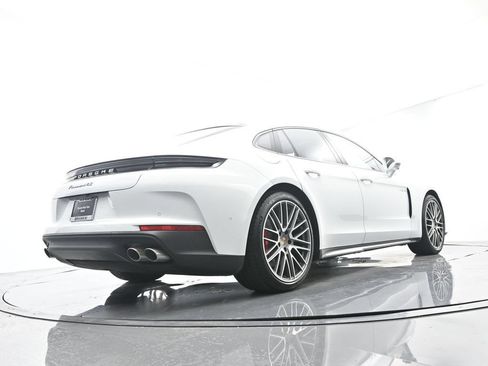 Certified 2025 Porsche Panamera 4S AWD/4WD image 52