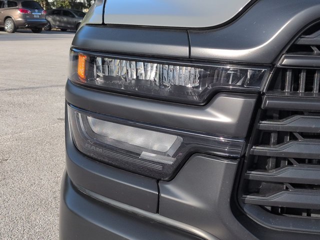 Used 2026 RAM 2500 Tradesman AWD/4WD image 9