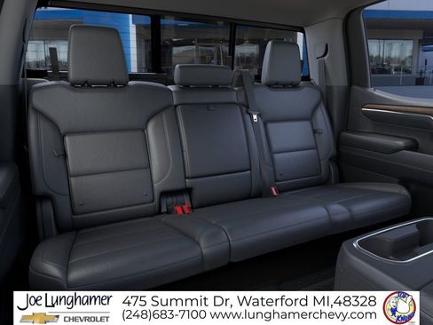 New 2026 Chevrolet Silverado 1500 RST w/ Redline Edition AWD/4WD image 17